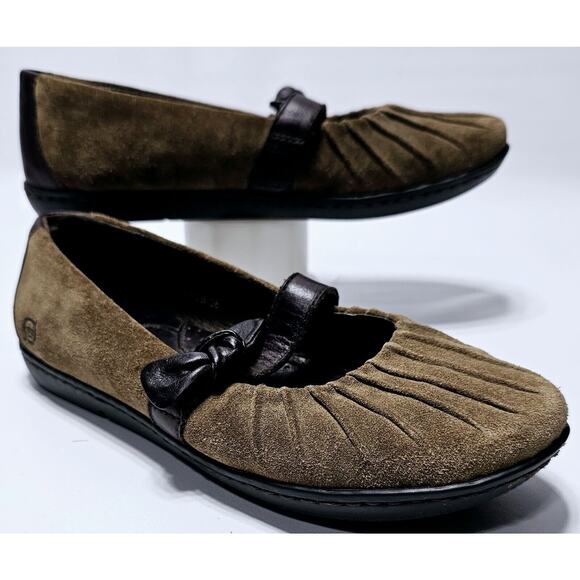 Born Women's Mary Jane Bow Tie Brown Suede Leather Slip On Loafer Shoes Sz 6.5 - Picture 1 of 9